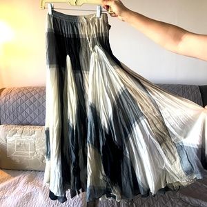 Grace elements EUC plaid midi skirt with pockets